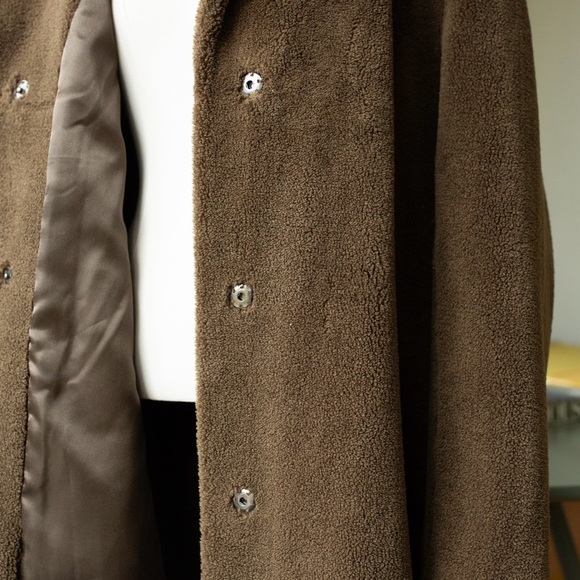 Teddy Bear coat by Velvet by Graham & Spencer - Picture 10 of 16